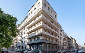 Classbnb - Due Moderni Appartamenti A 1Km Dall'Arco Della Pace