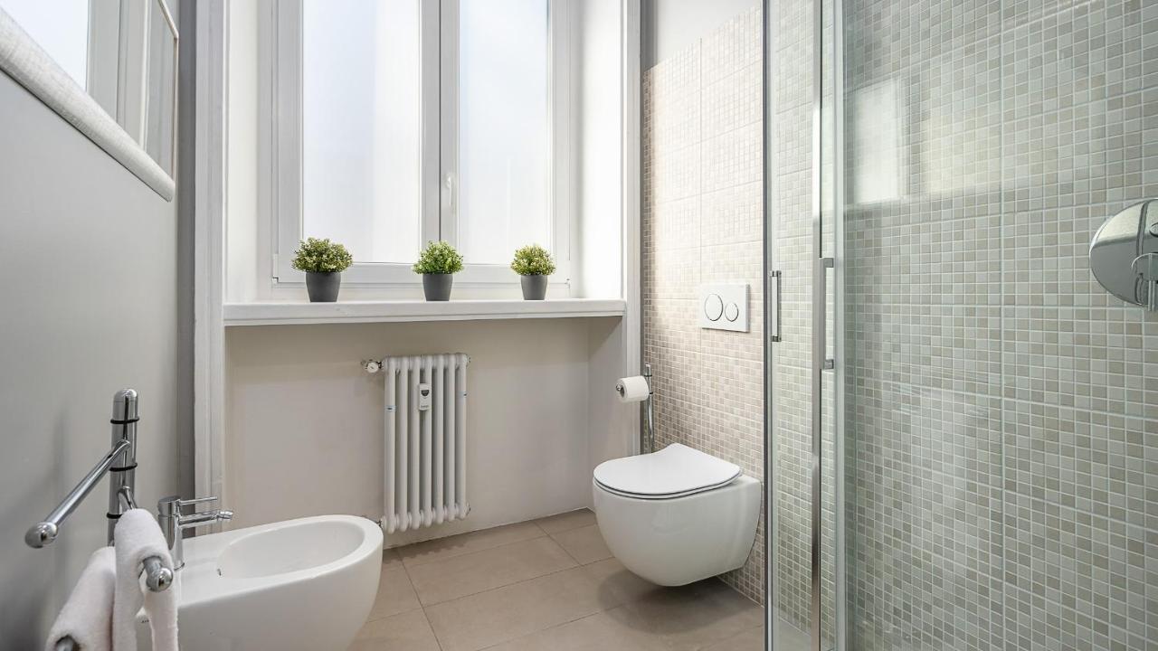 Classbnb - Due Moderni Appartamenti A 1Km Dall'Arco Della Pace Milão Exterior foto