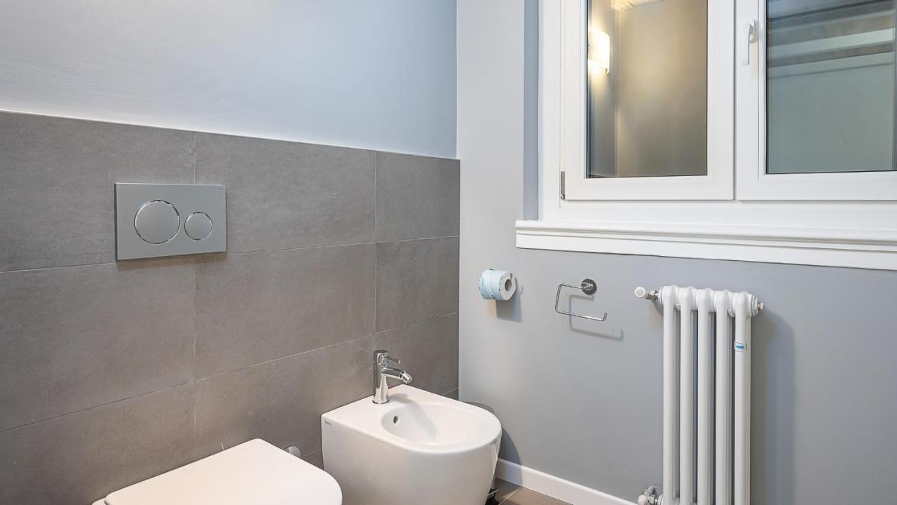 Classbnb - Due Moderni Appartamenti A 1Km Dall'Arco Della Pace Milão Exterior foto