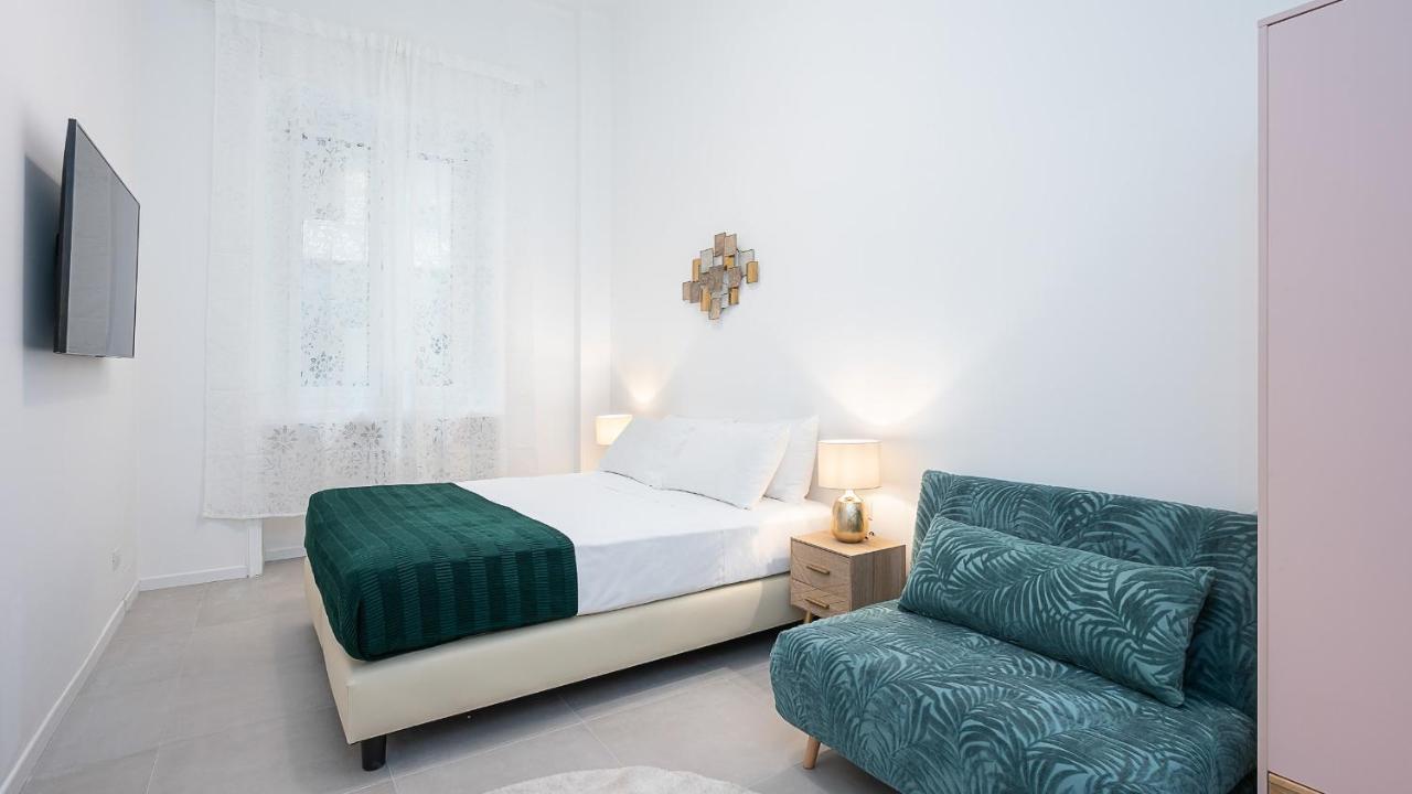 Classbnb - Due Moderni Appartamenti A 1Km Dall'Arco Della Pace Milão Exterior foto
