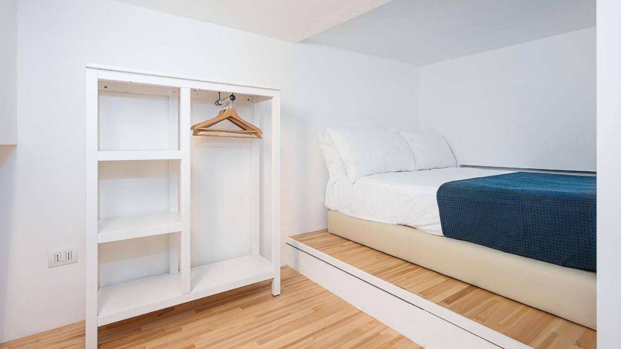 Classbnb - Due Moderni Appartamenti A 1Km Dall'Arco Della Pace Milão Exterior foto