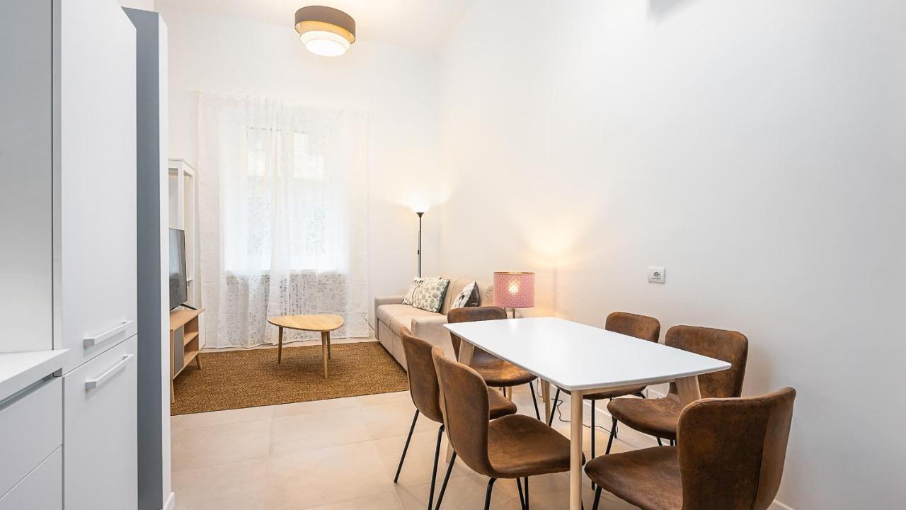 Classbnb - Due Moderni Appartamenti A 1Km Dall'Arco Della Pace Milão Exterior foto